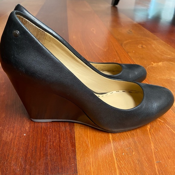 Coach wedge heels in black size 6.5 - Picture 3 of 5